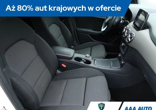 Mercedes-Benz Klasa B cena 69000 przebieg: 88953, rok produkcji 2018 z Racibórz małe 379